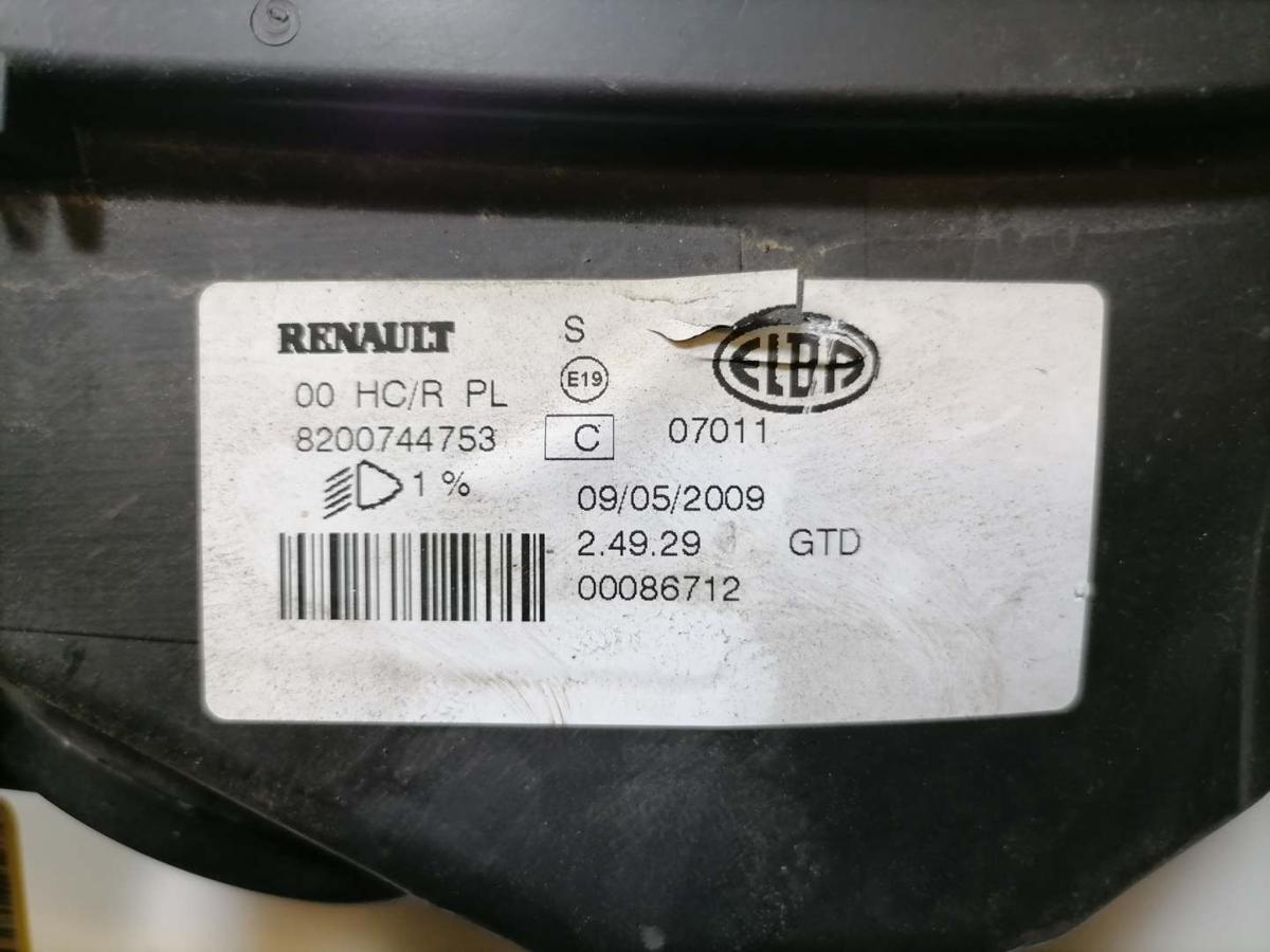 Dacia Logan original Scheinwerfer vorn links Halogen Facelift Bj.2009